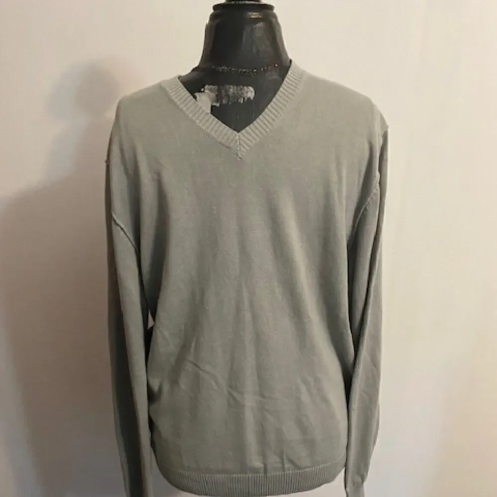 Calvin Klein Gray V-neck Knit sweater, size L